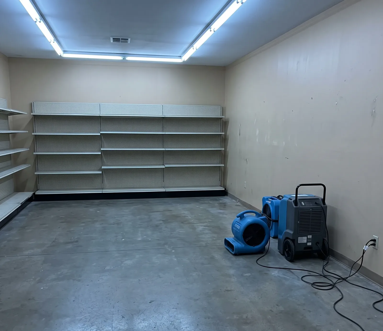 Commercial Water & Fire Damage Restoration service in Fort Lauderdale, FL